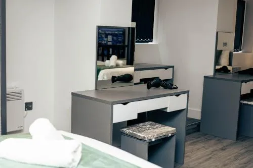 Cumberland Street Apartments by Happy Days photo 40