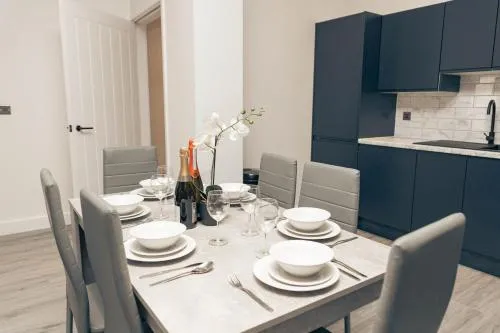 Cumberland Street Apartments by Happy Days photo 75