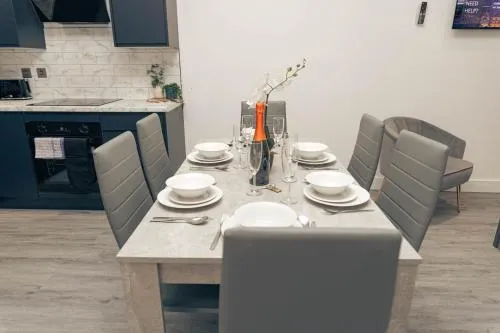 Cumberland Street Apartments by Happy Days photo 135