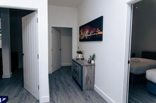 Cumberland Street Apartments by Happy Days photo 150