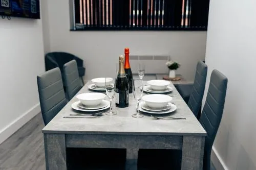Cumberland Street Apartments by Happy Days photo 96