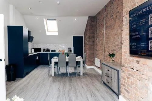 Cumberland Street Apartments by Happy Days photo 110
