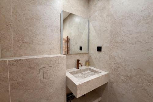 Charming Studio in Bastille