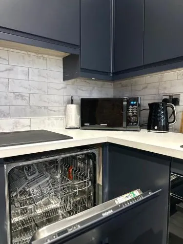 Cumberland Street Apartments by Happy Days photo 16