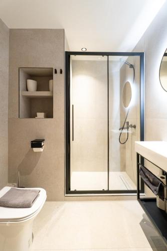 Empyrean Luxury Suites