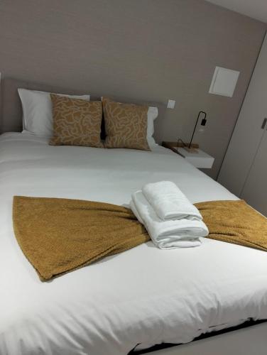 Aveiro White 105