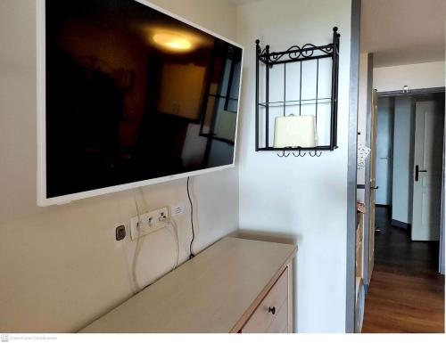 Saint-Raphael Cap Esterel Vue Mer Air-con 4 to 5 pers XWQ3