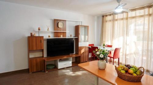 Sunny Terrace Apartament Pool 2 min Beach Central