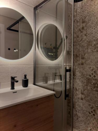 Serenity Oasis Apartment photo 4
