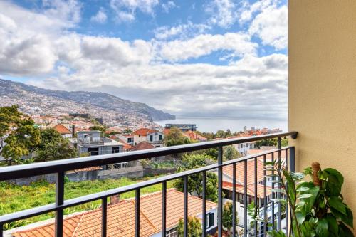 Graça's Place, a Home in Madeira