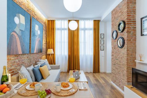 Niño de Guevara by Stay Belonio