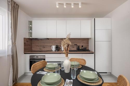 Apt Xenia Walk To Beach with Balcony - Happy Rentals
