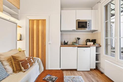 Lovely Studio 10 mn walk to Louvre & Latin Quarter