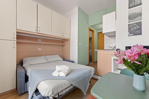 Central Milan Cozy Suite - Panoramic Terrace