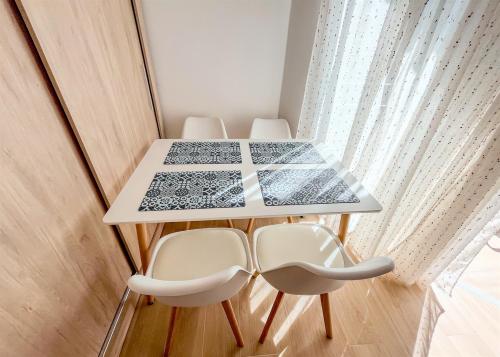 Skol 231 - Studio at Skol Building in Marbella centre with sea views