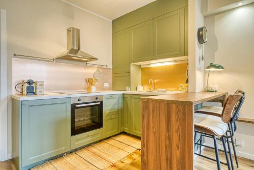 The Green House - Ethnic Design Apartment in the heart of Navigli