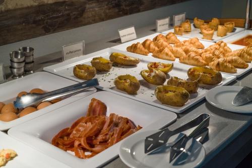 Cibo presso l'hotel o nelle vicinanze