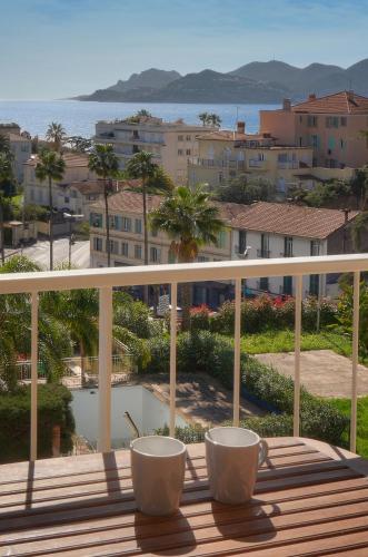FRGK Fauvettes 1BDR Terrace, Parking, AC & Ultra-Fast Wi-Fi