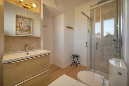 FRGK Fauvettes 1BDR Terrace, Parking, AC & Ultra-Fast Wi-Fi