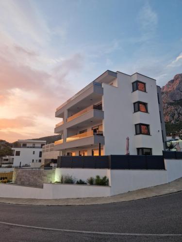 Sunset Apartments