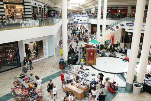 an overhead view of shoppers in a shopping mall at SpringHill Suites by Marriott Tulsa in Union
