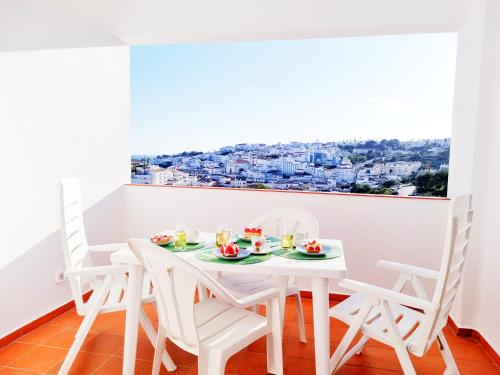 Corte Real Apartment O - Above Albufeira Old Town