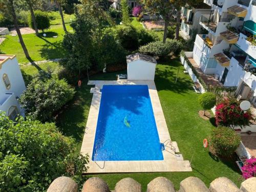 apartamento 2 dormitorios playa Cabopino Artola Marbella