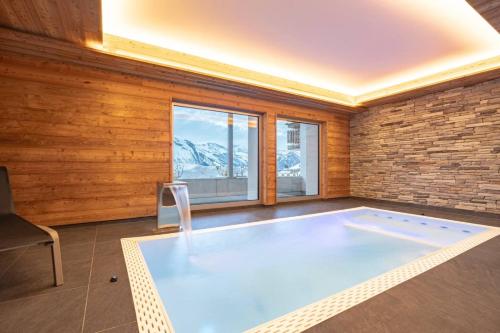ski-in, ski-out, vue montagne, spa et sauna