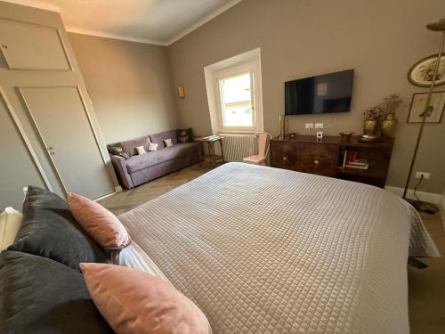 Artieri Suites, Piazza Maggiore photo 105