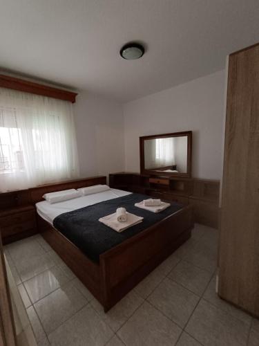 Dora Family Apartment Pefkochori