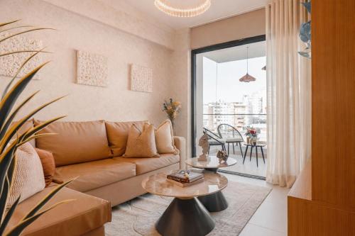 Premium 2BR Apartment with Pool and Gym in Evaristo Morales