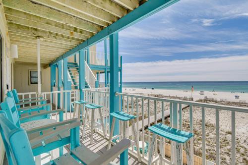 Oceanfront Gulf Shores Condo about 2 Mi to The Hangout