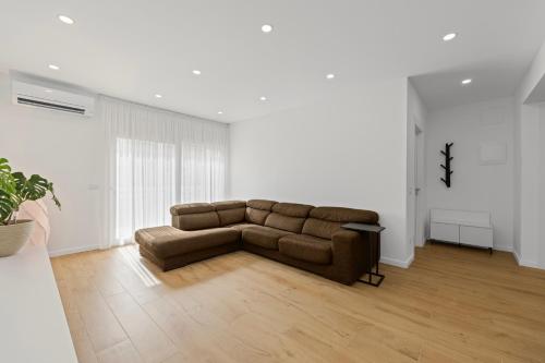 Apartamento con Terraza cerca del Mar