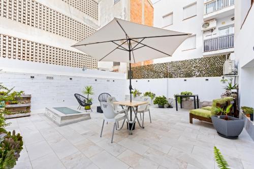 Apartamento con Terraza cerca del Mar