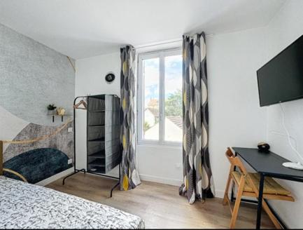 Grande Suite salle de bain toilette privés -20min Orly-40min Paris
