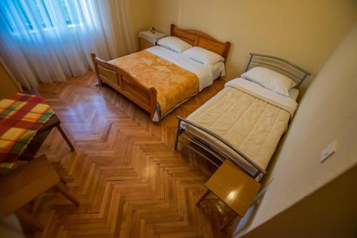 Apartments by the sea Starigrad, Paklenica - 25400