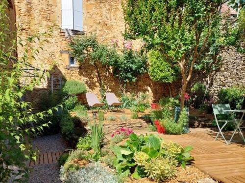 Maison climatisée avec jardin au cœur de Sarlat - FR-1-616-399
