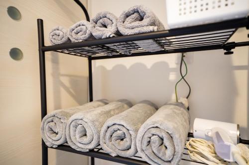 501Room,5-Minute Walk to Oshiage ,Private One-Bedroom Unit ,Near Tokyo Skytree ,Fully Equipped Kitchen & Bathroom ,Separate Wet and Dry Areas