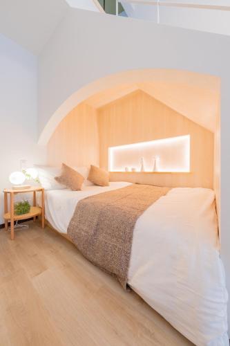 OSAKA USJ 10 mins, Free Netflix, Free carpark, 3 rooms ,8 beds,3 toilet ,2 bathroom