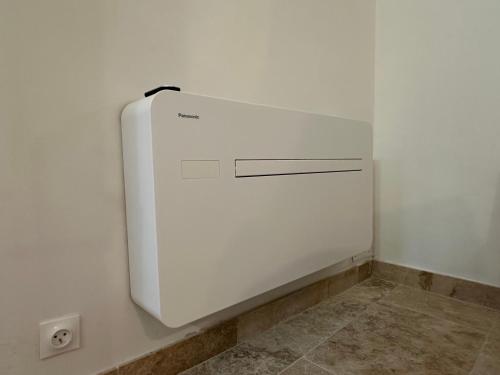 Appartement rénové Avignon intra-muros