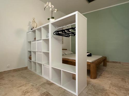 Appartement rénové Avignon intra-muros