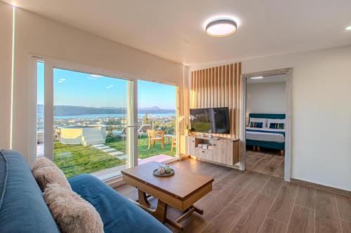 Villa Kedria and Kedria lounge