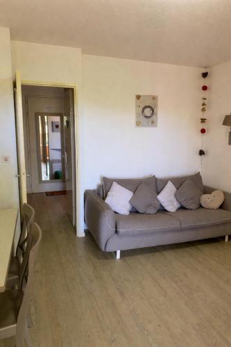 Zona d'estar a Charmant studio tout équipé