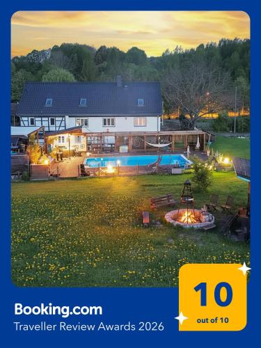 The Old Barn Luksusowa Stodoła z Całorocznym Jacuzzi Kominkiem i Widokiem na Wzgórza i Las dla 8-10 osób na Dolnym Śląsku min 2 noce