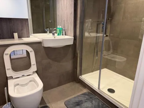 Prestige City Apartment with Magnificent City Views photo 6