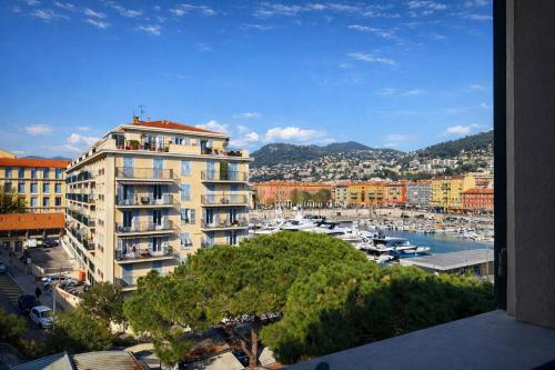Sublime appartement au port de Nice