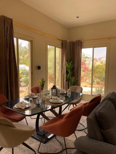 فيلا بمزرعة