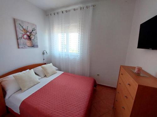 Apartments Tonći