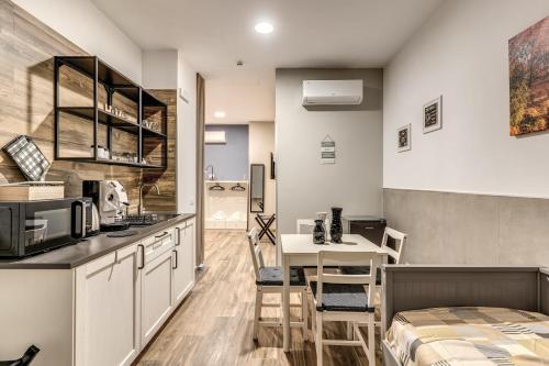 Be-House