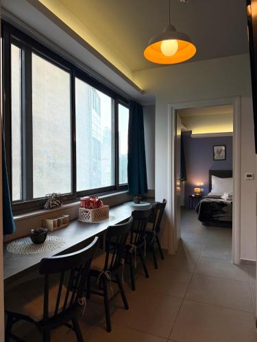 Spacious Apartment - Heart of Athens